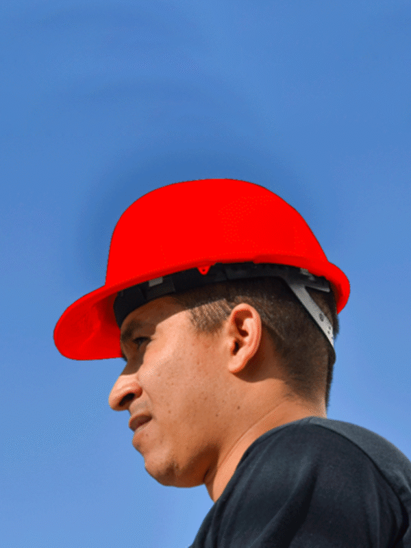 casco seguridad 4 (1) Casco de seguridad rojo, marca Infra, modelo 8075 I-CP-210. Suspensión de 4 puntos de apoyo.