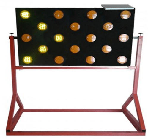 FLECHERO LUMINOSO SOLAR DE 18 MODULOS